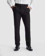 special for waiters.· Two front pleats.· Right front pocket for coins.· Side pockets.· Right back pocket with button.· 6 belt loops.