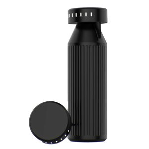Stay hydrated and on track with our double wall 690ml (650ml net) recycled stainless steel bottle. Double-walled and eco-friendly