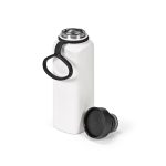 Sip in style with our 820ml (750ml net) recycled stainless steel bottle. No spills