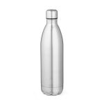 The 1100ml (1070 ml net) recycled stainless steel bottle is a shiny statement. It's both eco-friendly and dishwasher-proof. Its leakproof design keeps you worry-free