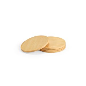 Christo is a set of coasters in bamboo with a diameter of 9cm and a thickness of 0.5cm. These coasters safeguard your surfaces. Each pack brings 4 units