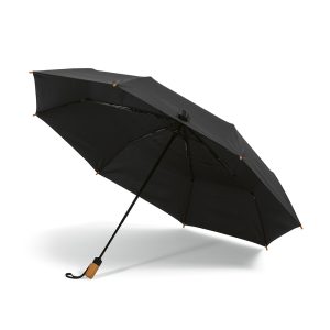 Jackson 27'' rPET foldable umbrella. With automatic opening and closing it is very easy to carry around. Crafted with a storm-proof fibreglass frame