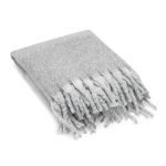 COMFY. Blanket in recycled polyester (100% rPET) (300 g/m²), with a mohair feel - Image 4