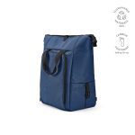 with a big front pocket and two side pockets. A big compartment that guarantees generous storage. Keep your refreshments cool and enjoy easy cleaning. 2 ways to carry: bag or backpack. Suitable for 45 cans.