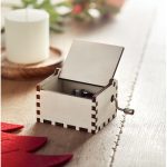 BOXMAS - Wooden Christmas music box - Image 6