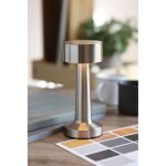 HIERLUZ - Rechargeable iron table lamp - Image 2