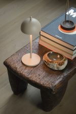 SAMOS cordless rechargeable table lamp with warm LED lighting